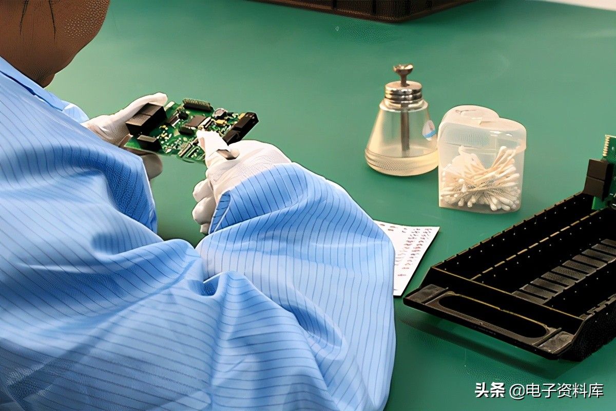 PCB組裝（PCBA）：4個步驟和所需的相關(guān)機(jī)器